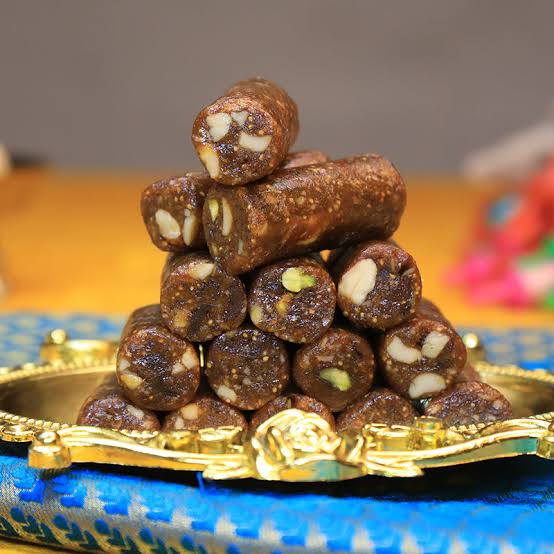 Chocolate Anjeeri Roll